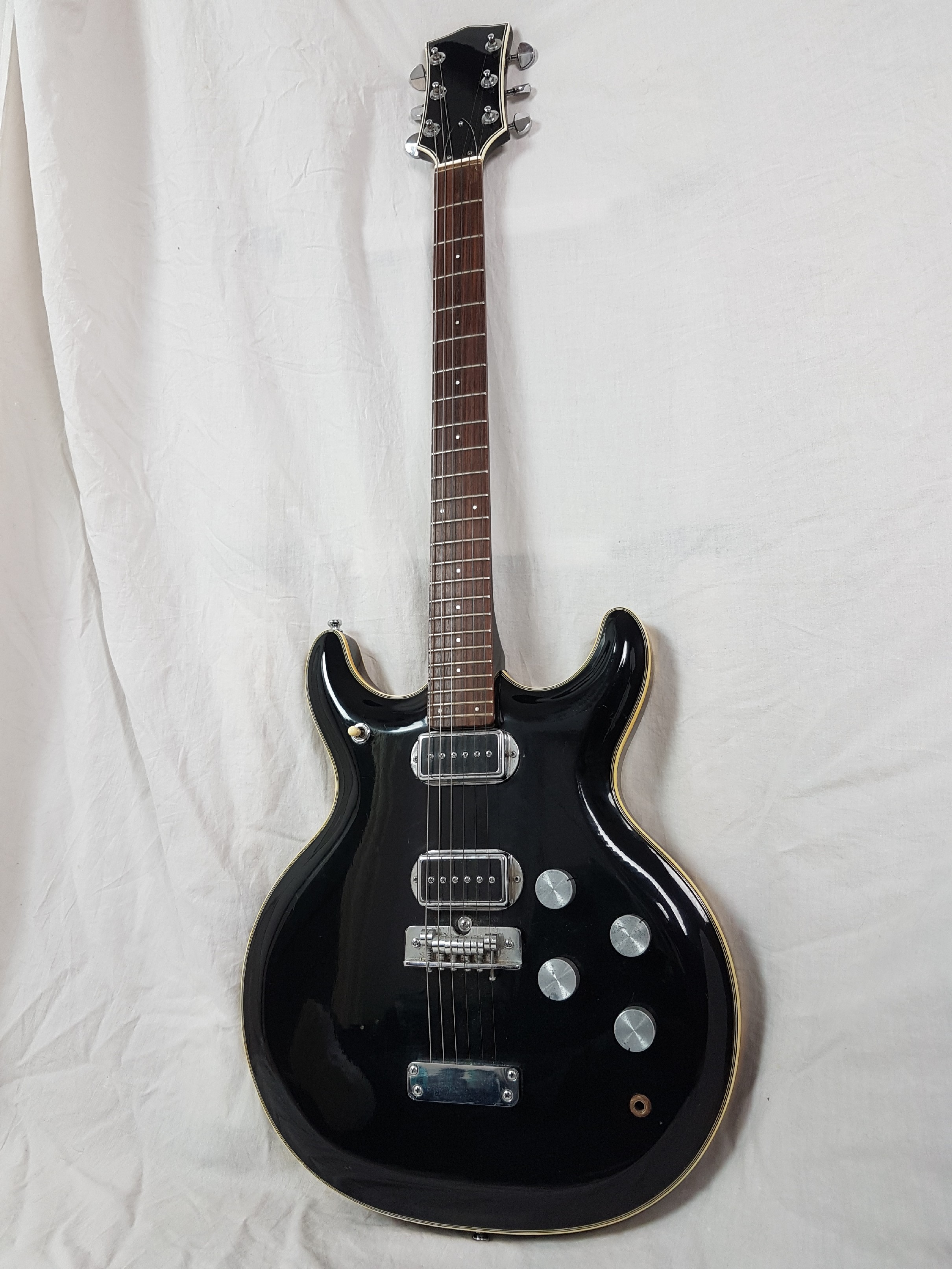 Acoustic Black Widow Made By Aria Early 70s Black Reverb UK, 50% OFF